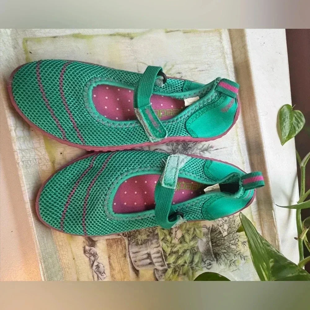 Speedo Mary Jane Water Sandals XL